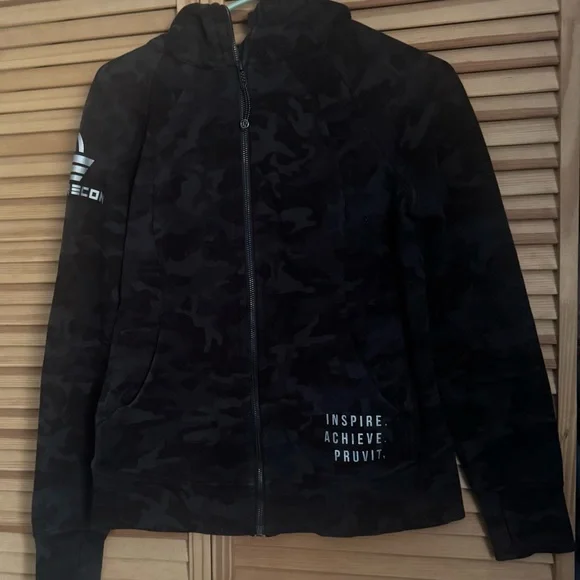 Lululemon Black Camo Zip-Up Hoodie Sz 10 - Picture 1 of 5